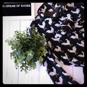 🔥Sheer Graphic Print Blouse Sz Med-Roosters